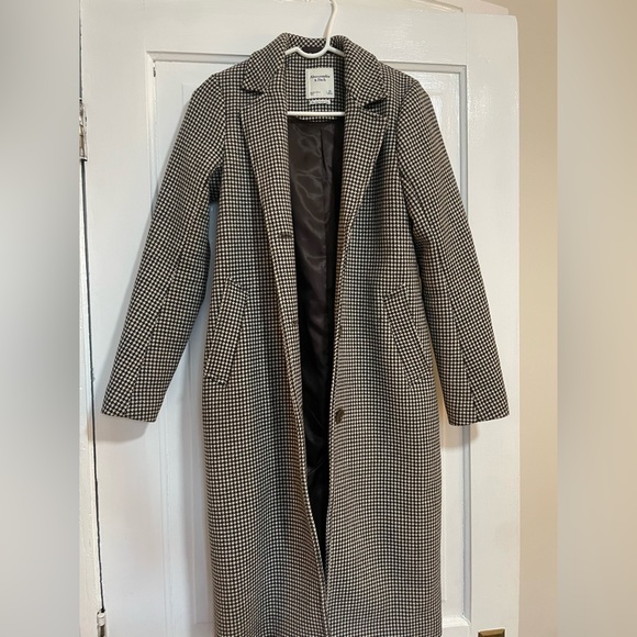 Abercrombie & Fitch Jackets & Blazers - Abercrombie Dad Coat XS